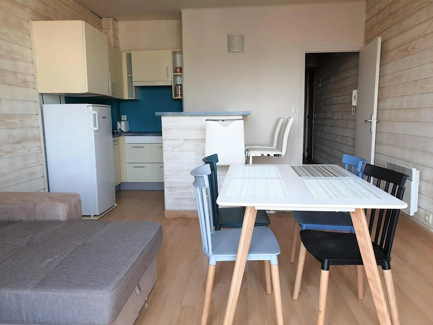 Bel Appartement Renove Au Centre-Ville De Perros-Guirec - Ref 920 France