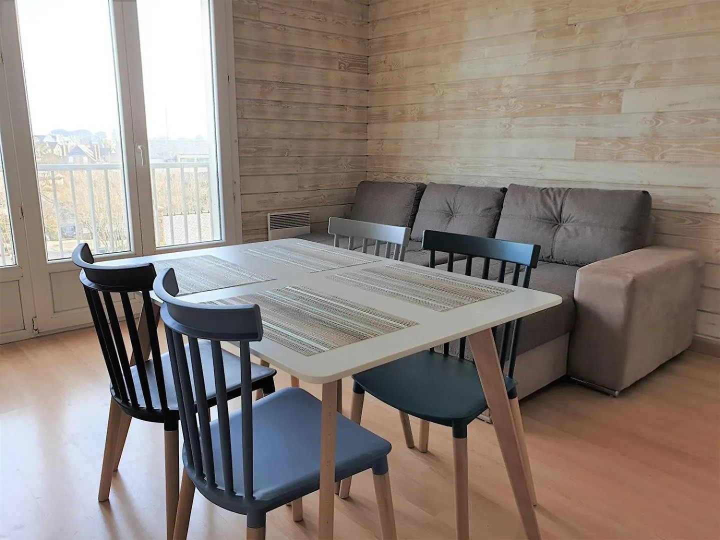 Bel Appartement Renove Au Centre-Ville De Perros-Guirec - Ref 920 0*,