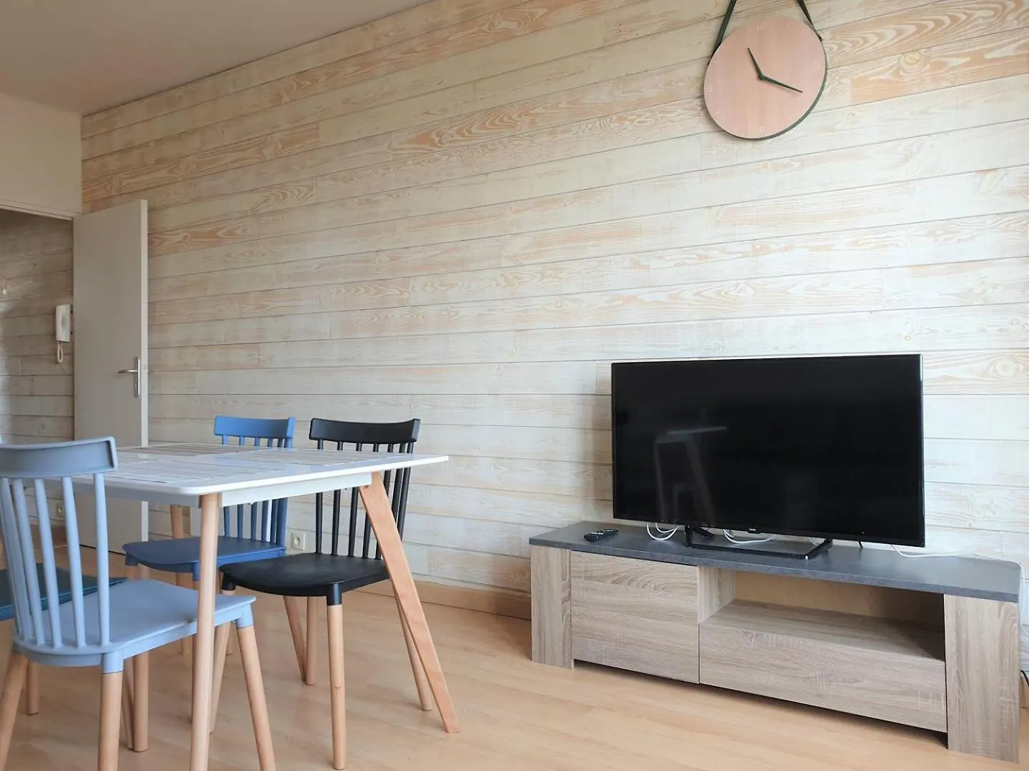 Apartment Bel Appartement Renove Au Centre-Ville De Perros-Guirec - Ref 920 France