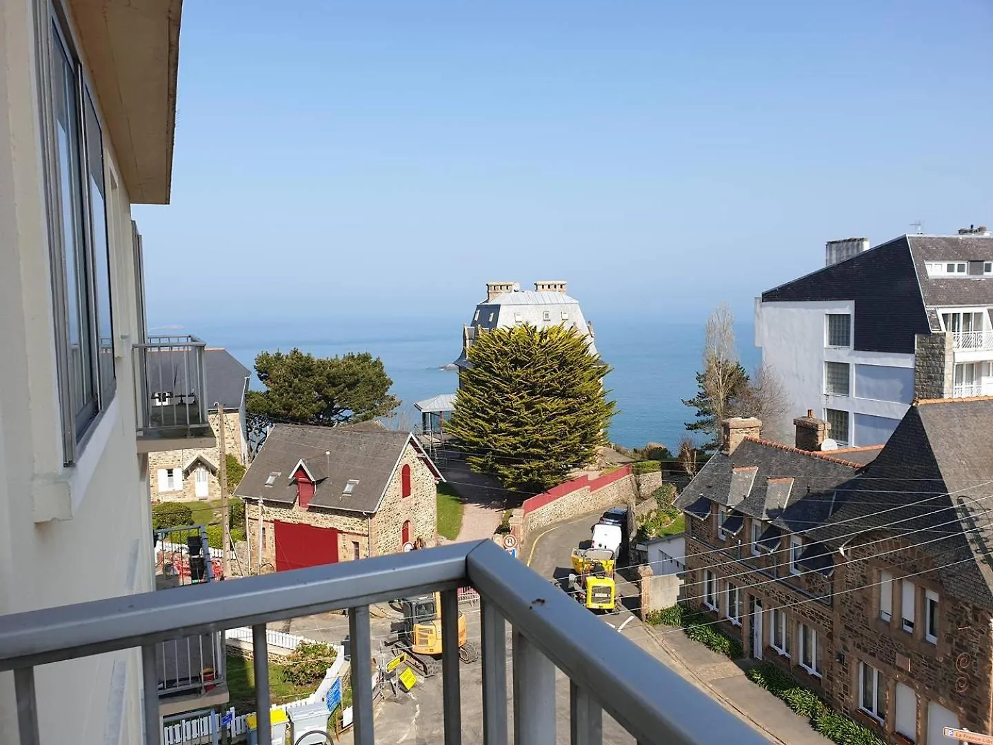 Apartment Bel Appartement Renove Au Centre-Ville De Perros-Guirec - Ref 920